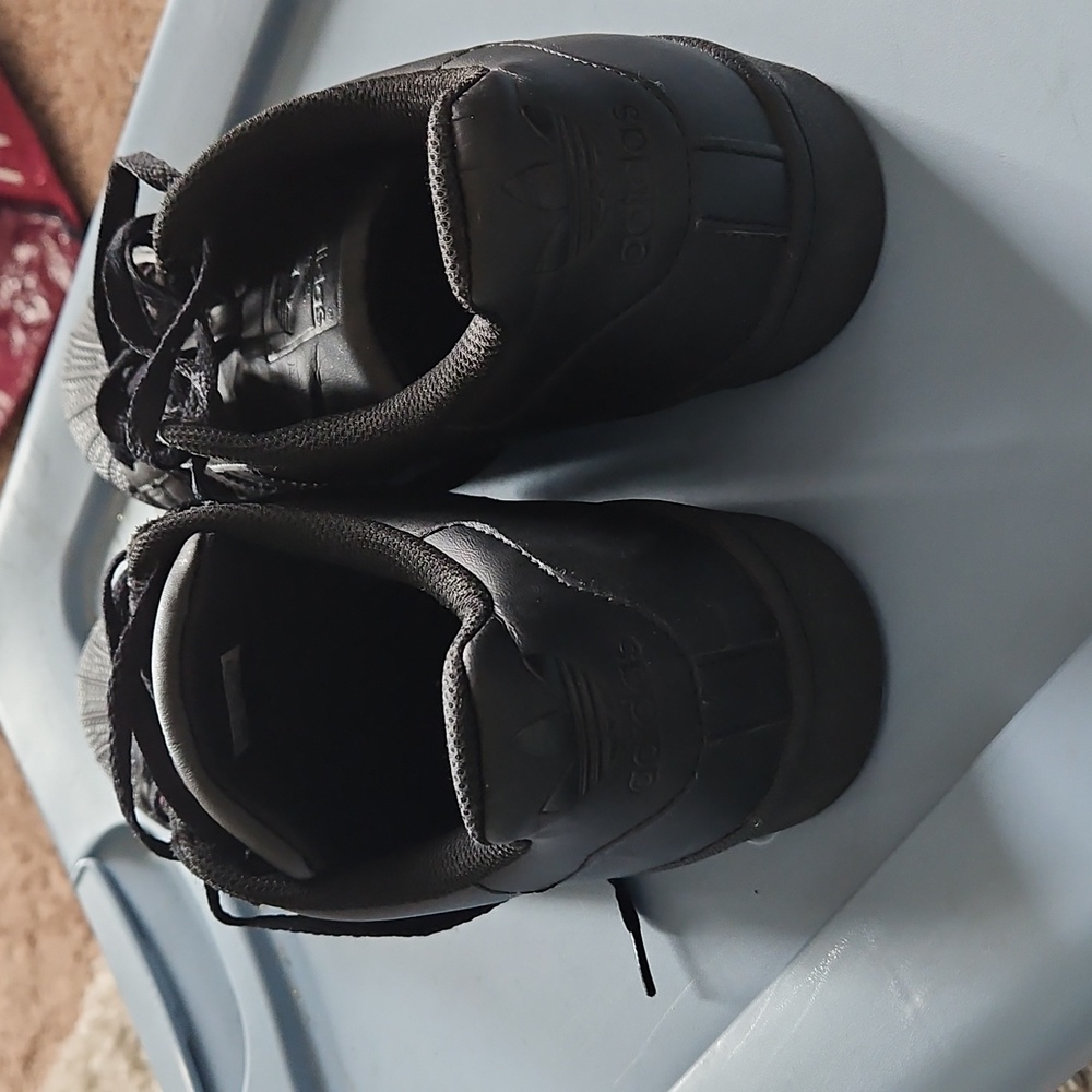 Adidas Superstar Black Size 10 - Picture 3 of 5